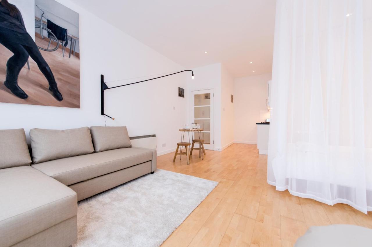 The Charterhouse, Farringdon, By The Design Traveller Apartment London Bagian luar foto